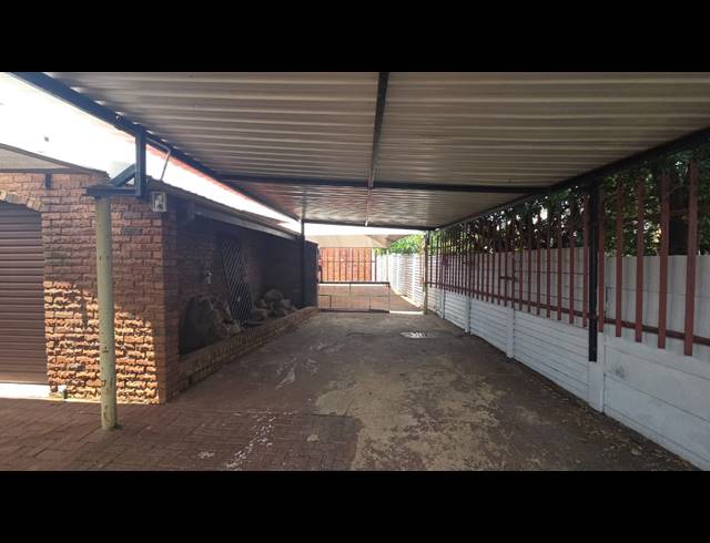3 BEDROOM HOUSE FOR SALE IN BRACKENDOWNS